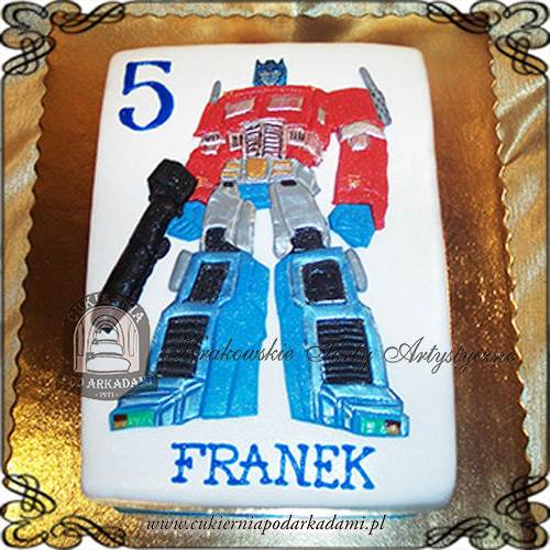 80ADCH.Tort-transformers-Optimus-Prime-na-oplatku--cukiernia-pod-arkadami-krakow